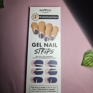 Blue and Pink Gel Nail Strips